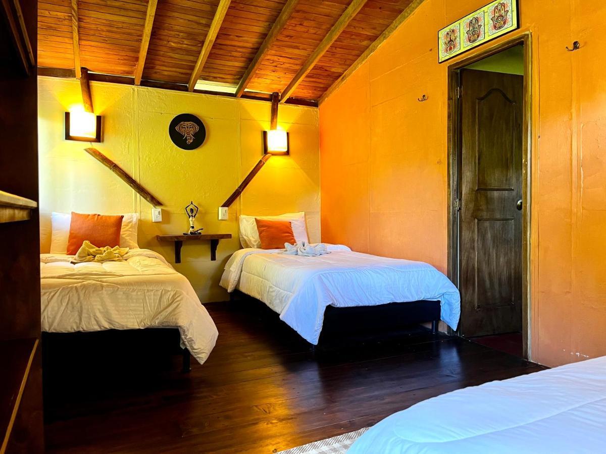 La Casa De Loto Retreat Guatapé Εξωτερικό φωτογραφία